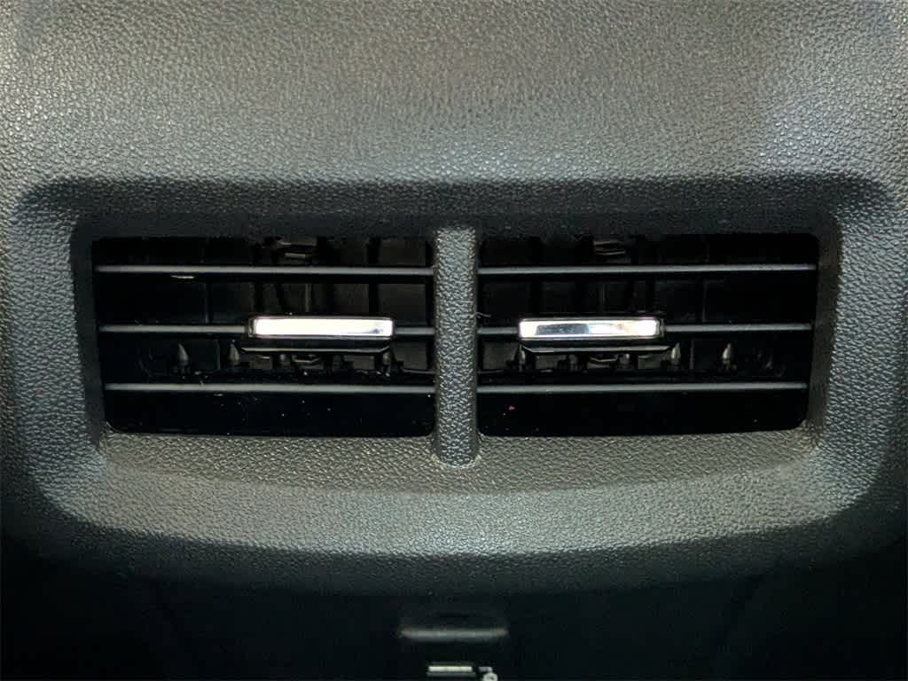 Thumbnail: 2021 Chevrolet Equinox - 17