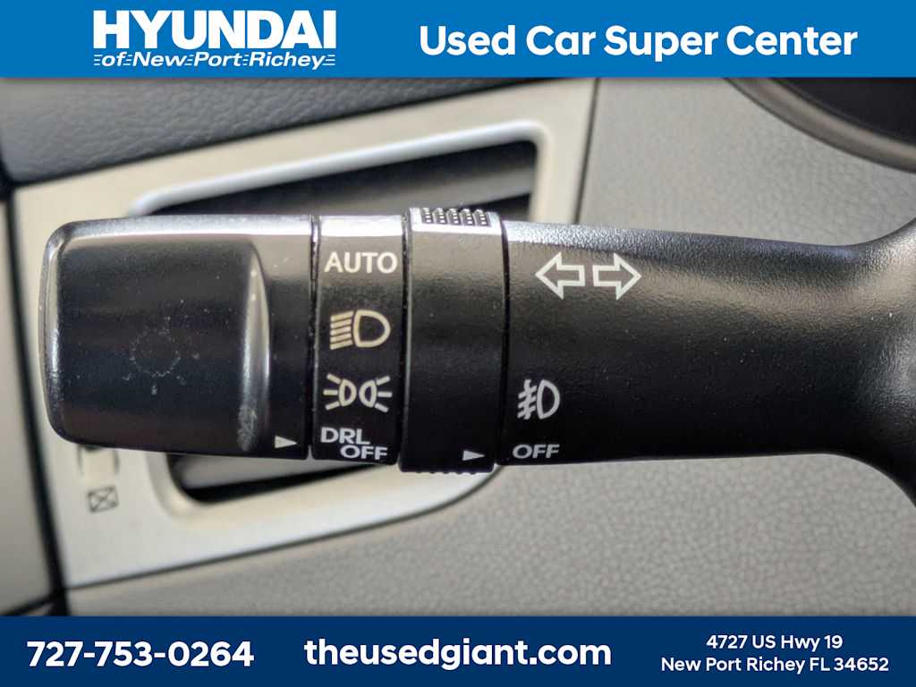 Thumbnail: 2016 Hyundai Elantra - 26