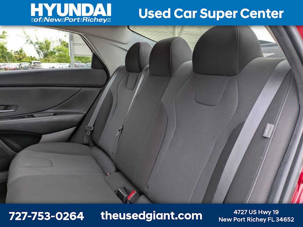 Thumbnail: 2024 Hyundai Elantra - 13