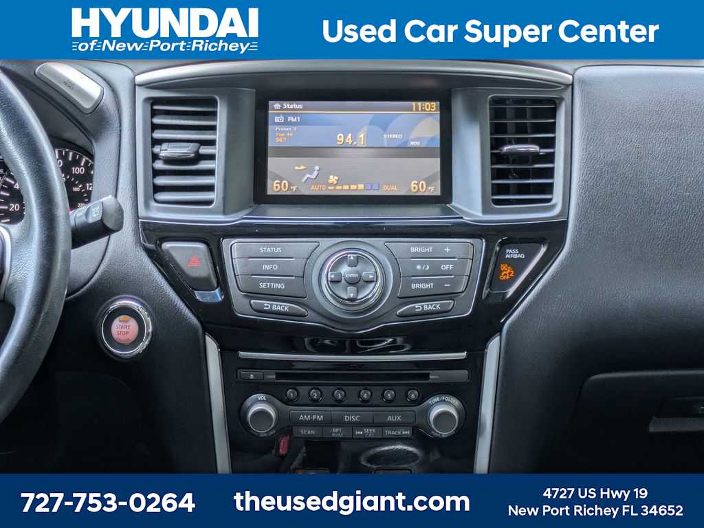 Thumbnail: 2015 Nissan Pathfinder - 22