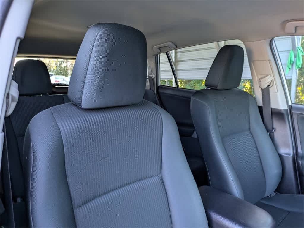 Thumbnail: 2018 Toyota RAV4 - 6