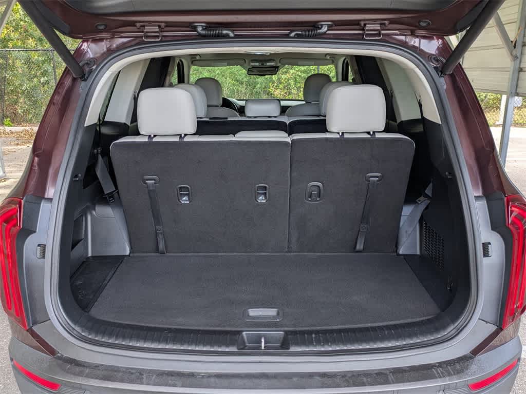 Thumbnail: 2020 Kia Telluride - 12