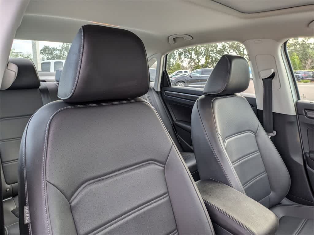 Thumbnail: 2020 Volkswagen Passat - 6