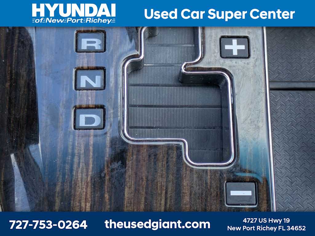 Thumbnail: 2010 Hyundai Santa Fe - 28