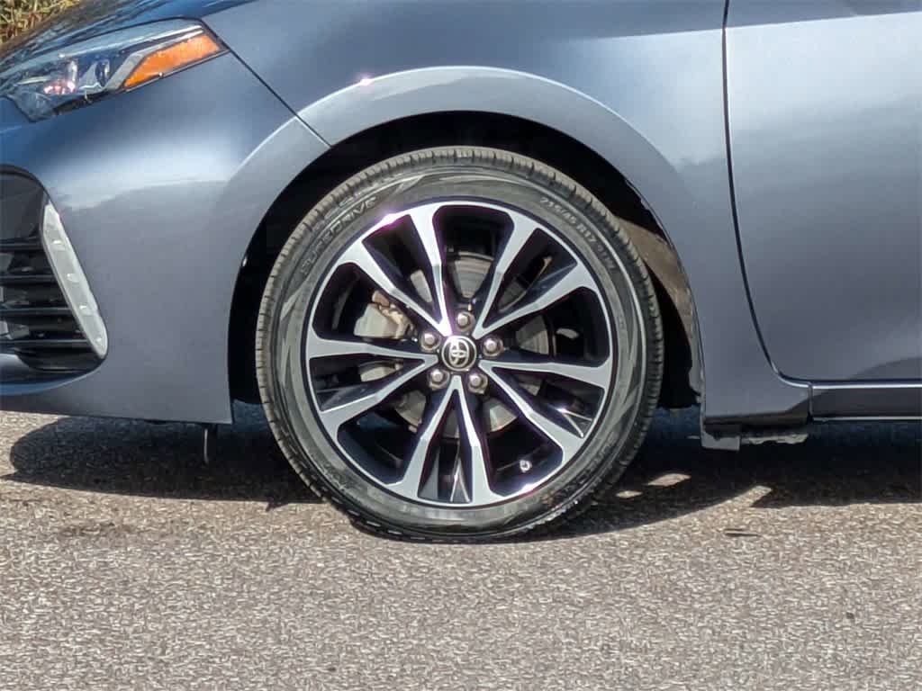 Thumbnail: 2017 Toyota Corolla - 10