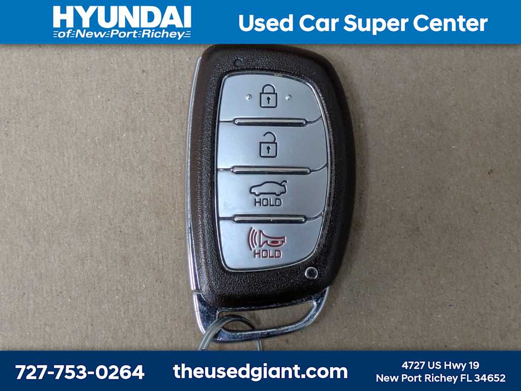 Thumbnail: 2018 Hyundai Elantra - 33