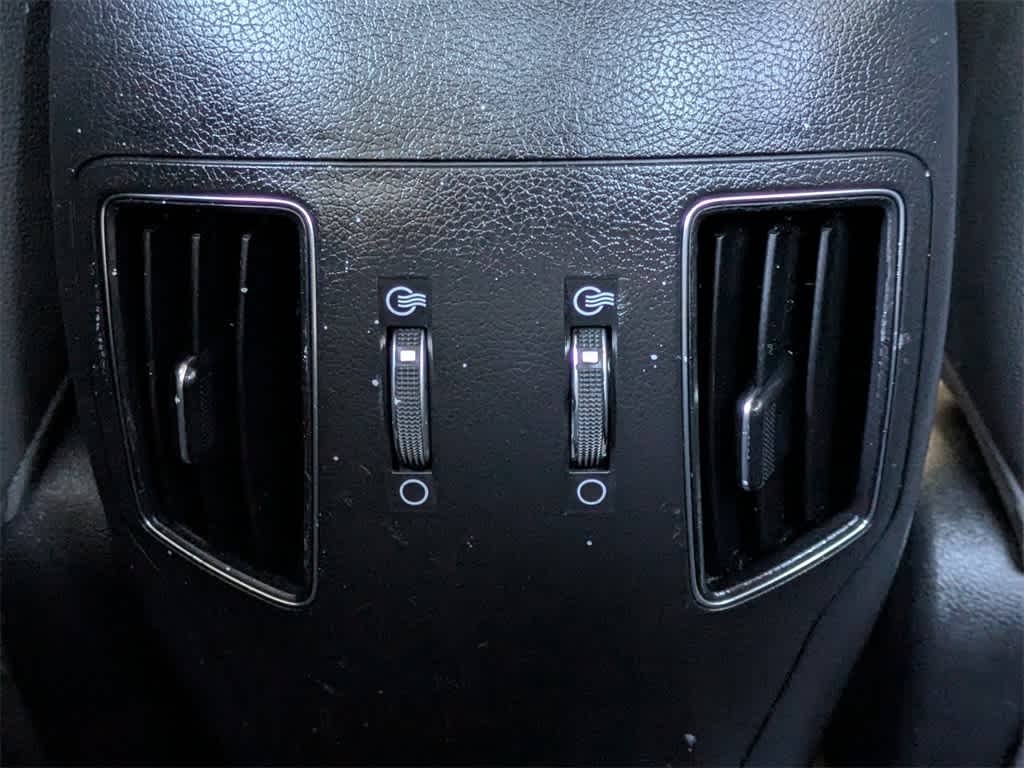 Thumbnail: 2014 Hyundai Sonata - 17