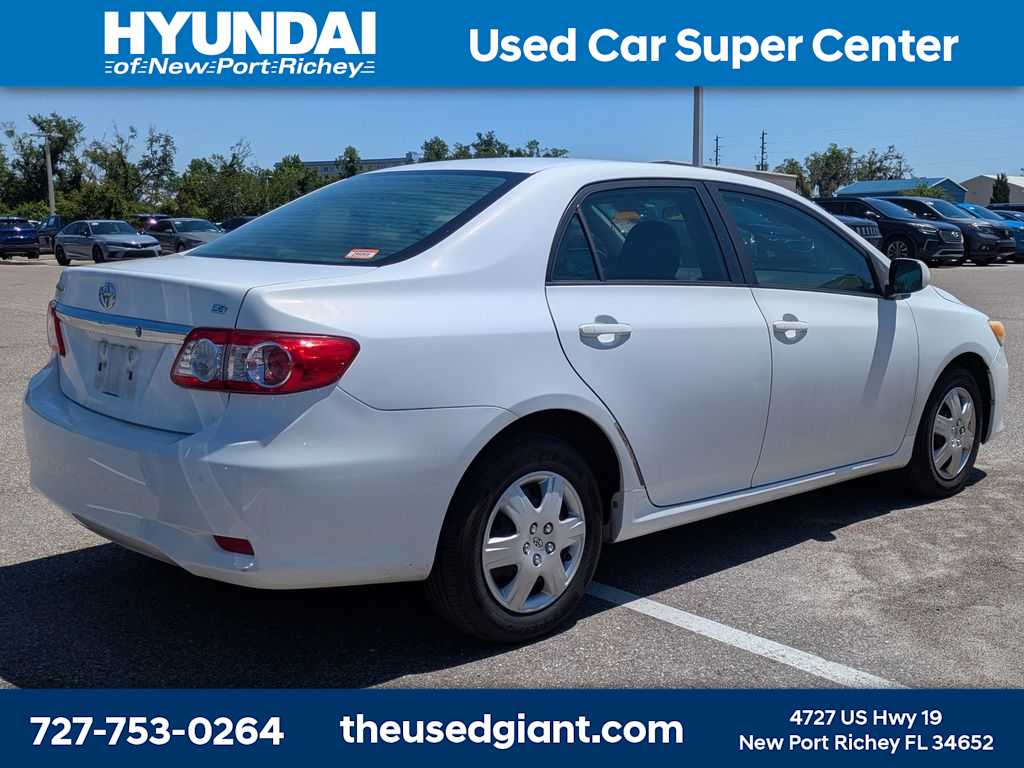 Thumbnail: 2011 Toyota Corolla - 2