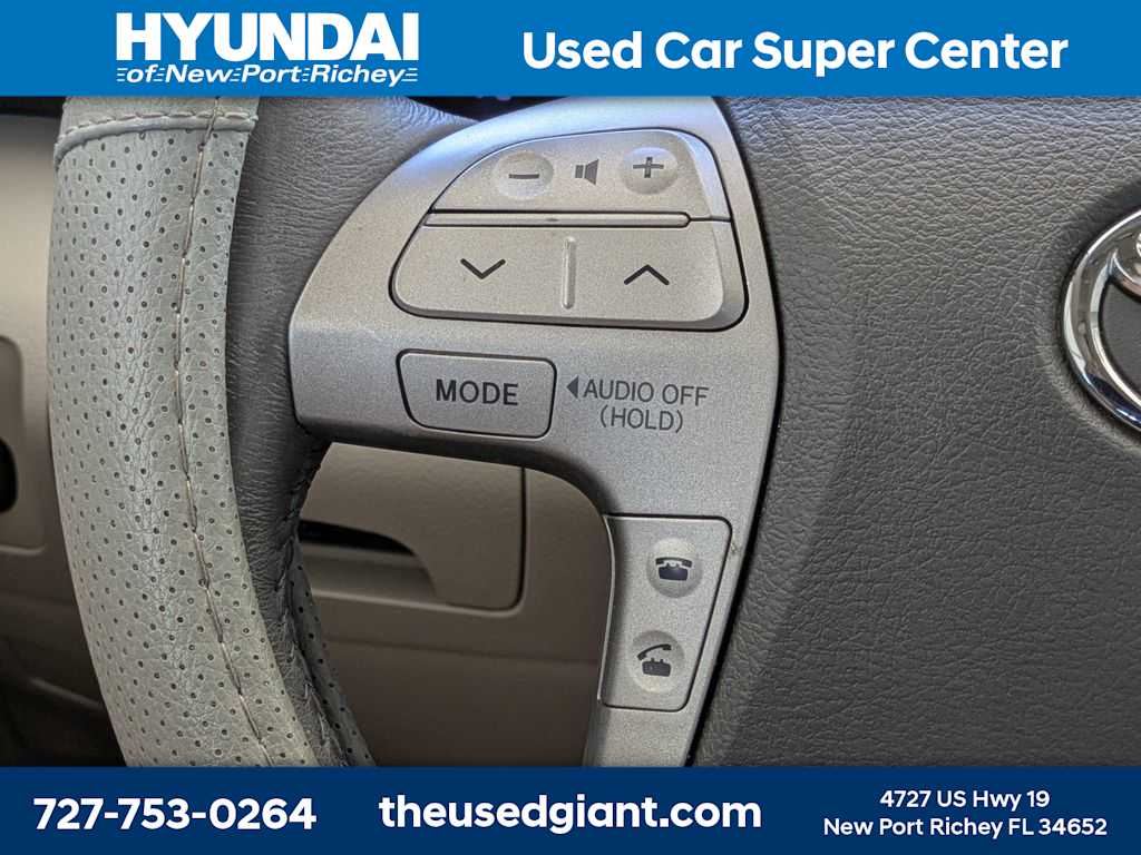 Thumbnail: 2011 Toyota Camry - 29