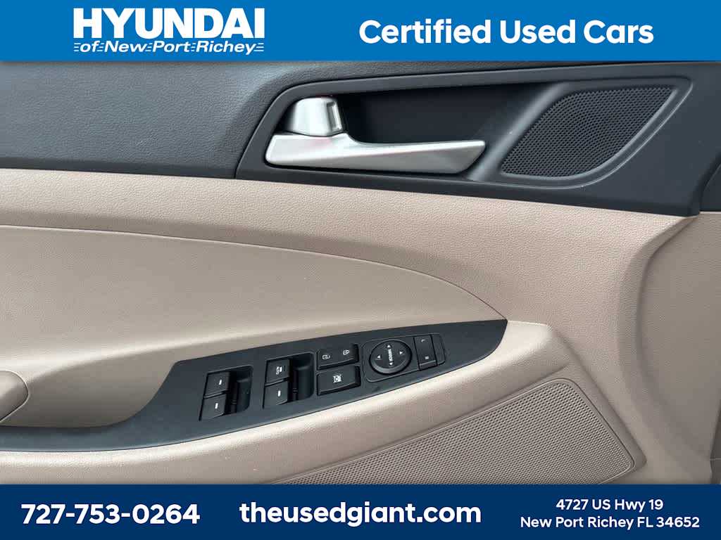 Thumbnail: 2021 Hyundai Tucson - 9