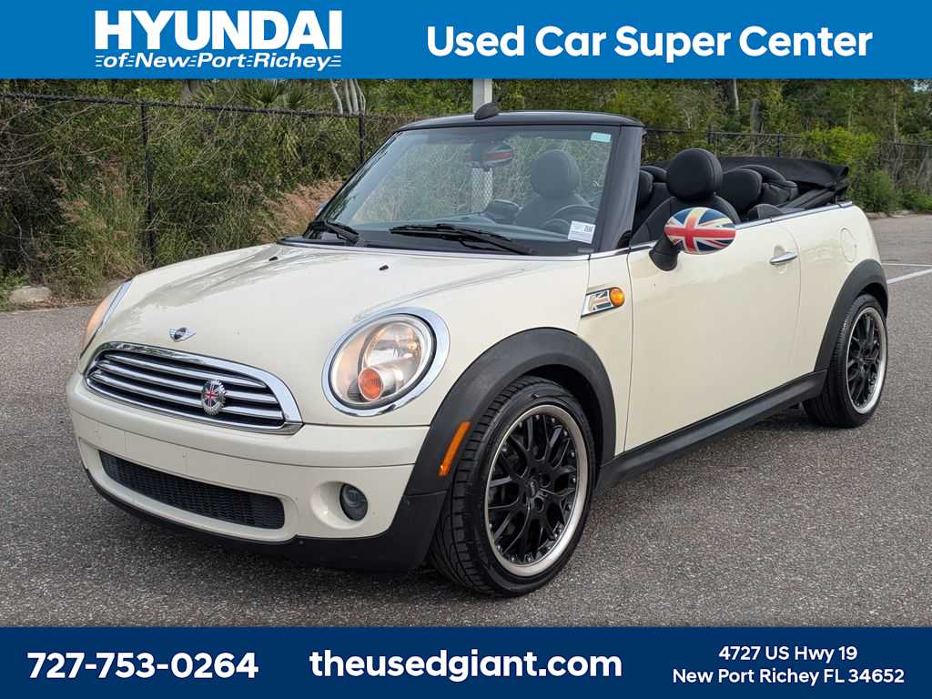 2009 MINI Cooper Base -
                  New Port Richey, FL