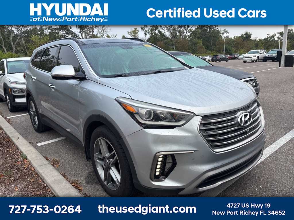 Thumbnail: 2017 Hyundai Santa Fe - 4