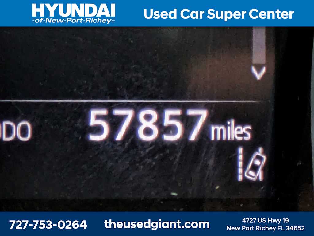 Thumbnail: 2022 Toyota Camry - 33