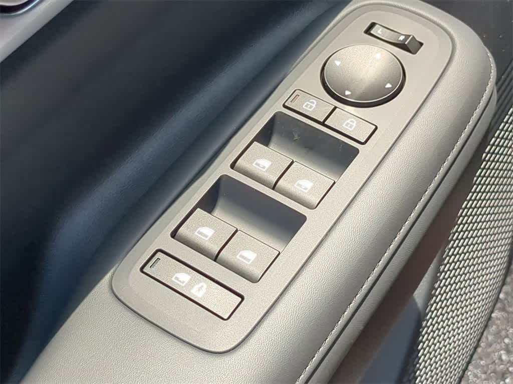 Thumbnail: 2026 Hyundai Santa Fe - 17