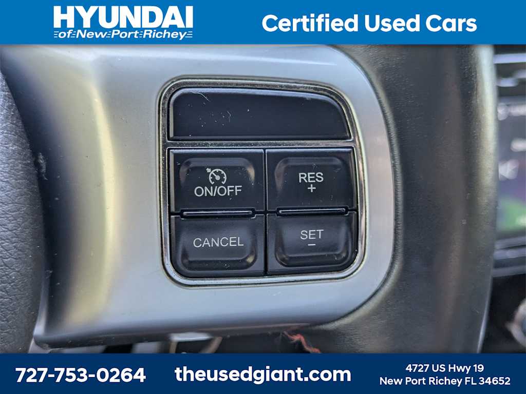 Thumbnail: 2012 Jeep Liberty - 28