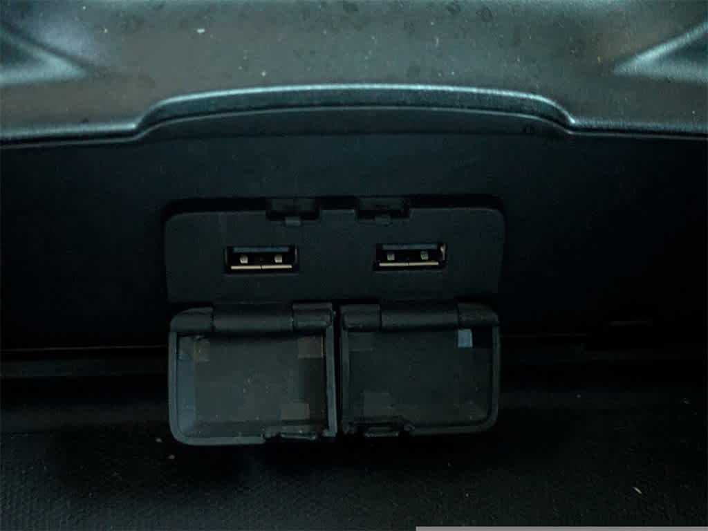 Thumbnail: 2017 Acura MDX - 18