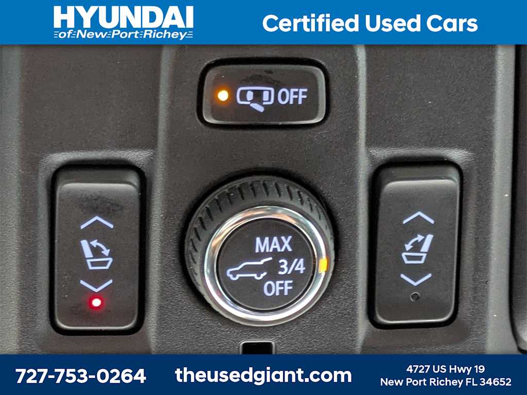 Thumbnail: 2021 GMC Yukon XL - 37