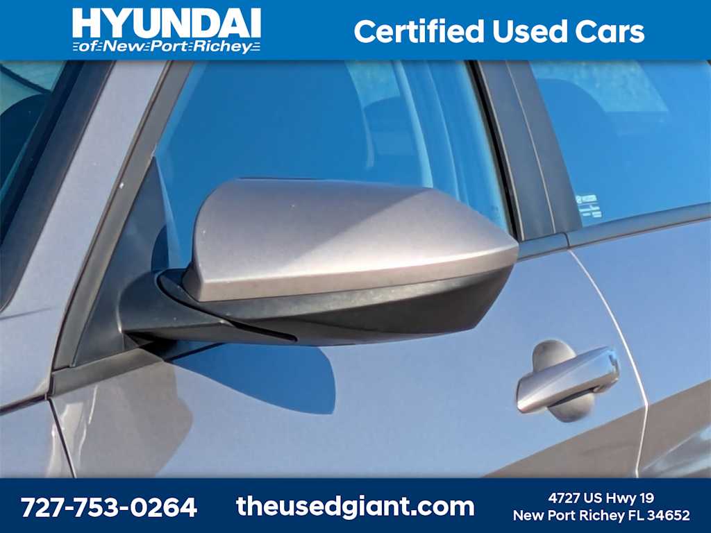 Thumbnail: 2023 Hyundai Elantra - 11