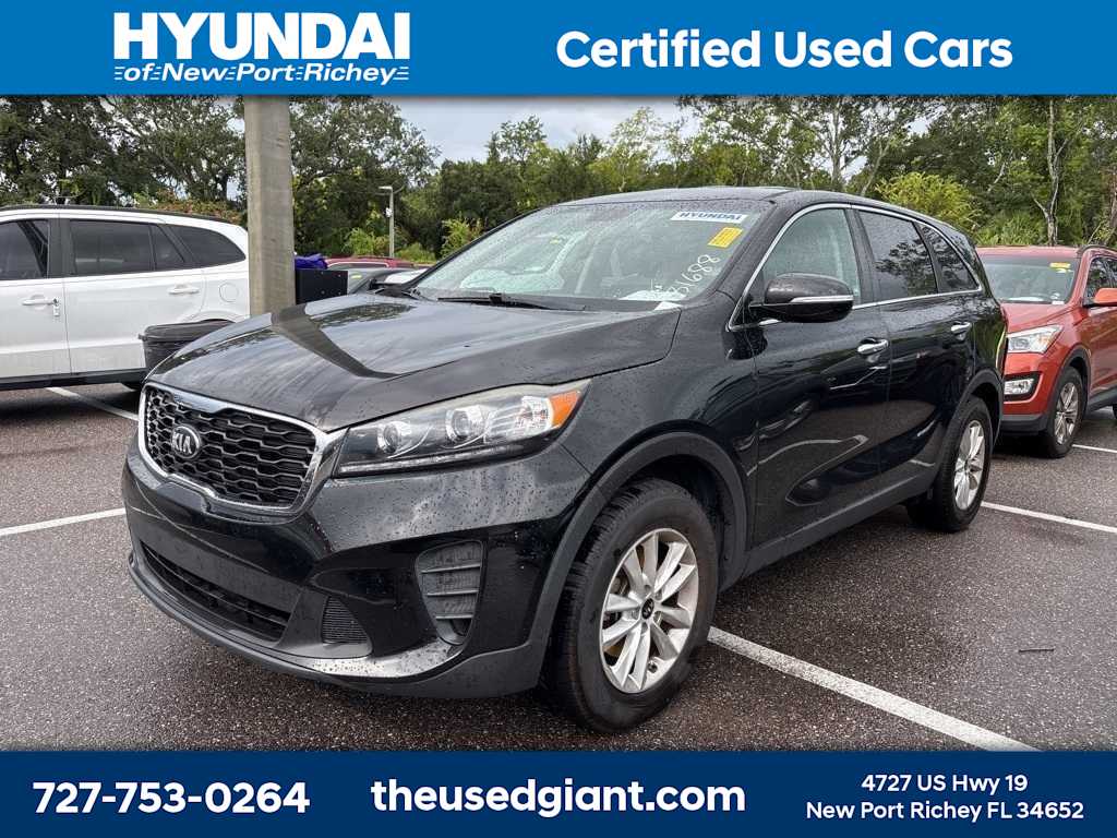 Thumbnail: 2019 Kia Sorento - 1