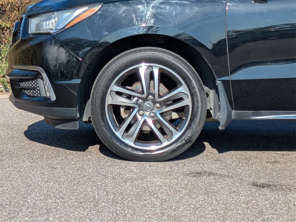 Thumbnail: 2017 Acura MDX - 10