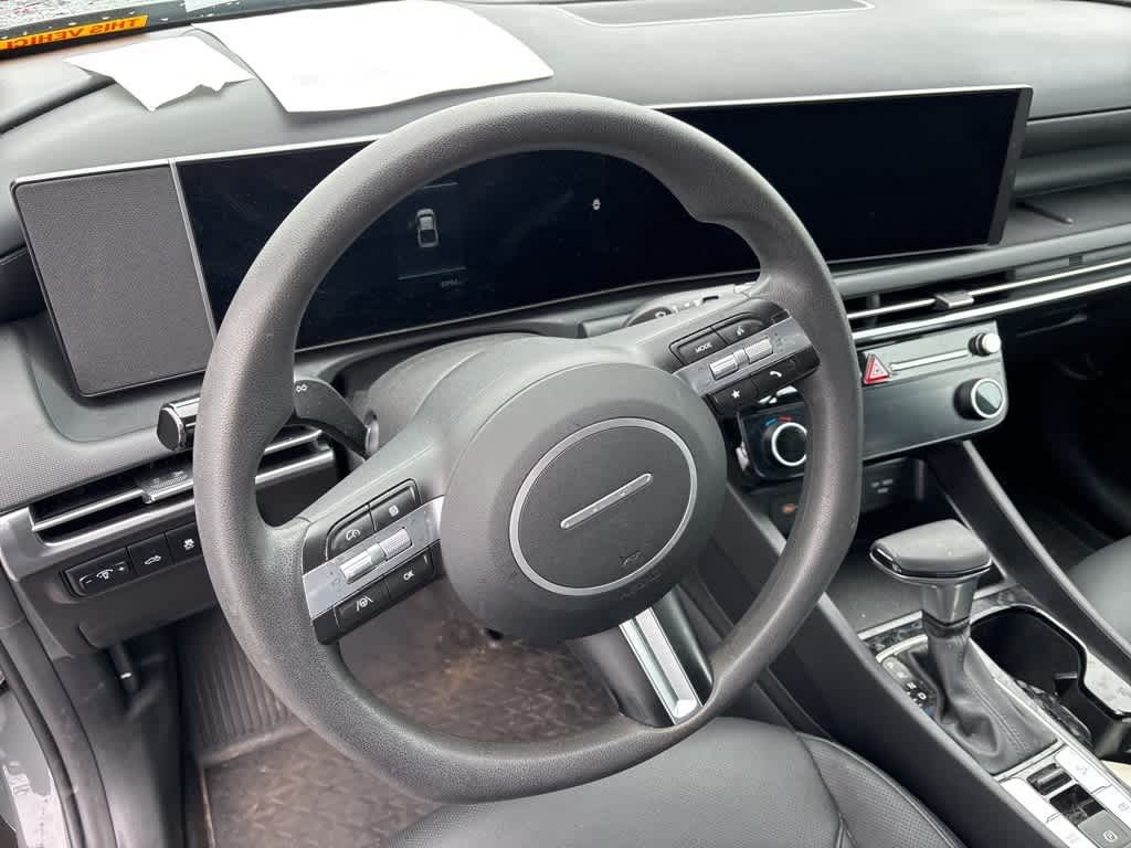 Thumbnail: 2025 Hyundai Santa Cruz - 11