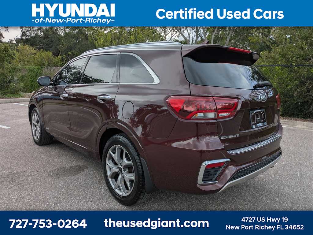 Thumbnail: 2019 Kia Sorento - 3