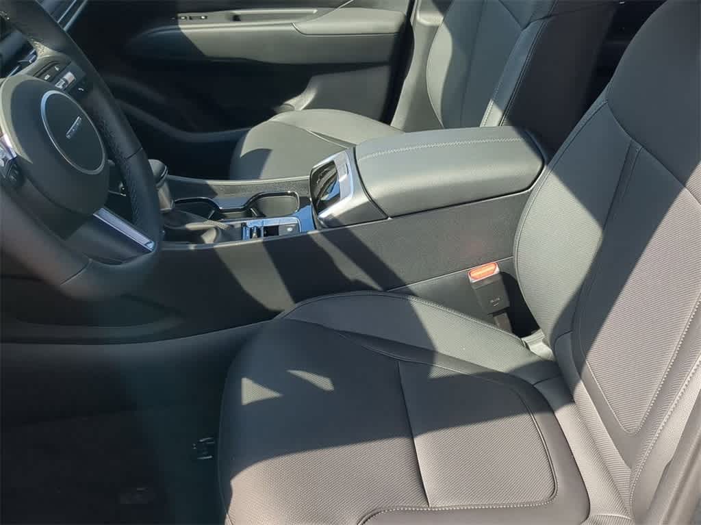 Thumbnail: 2026 Hyundai Tucson - 16