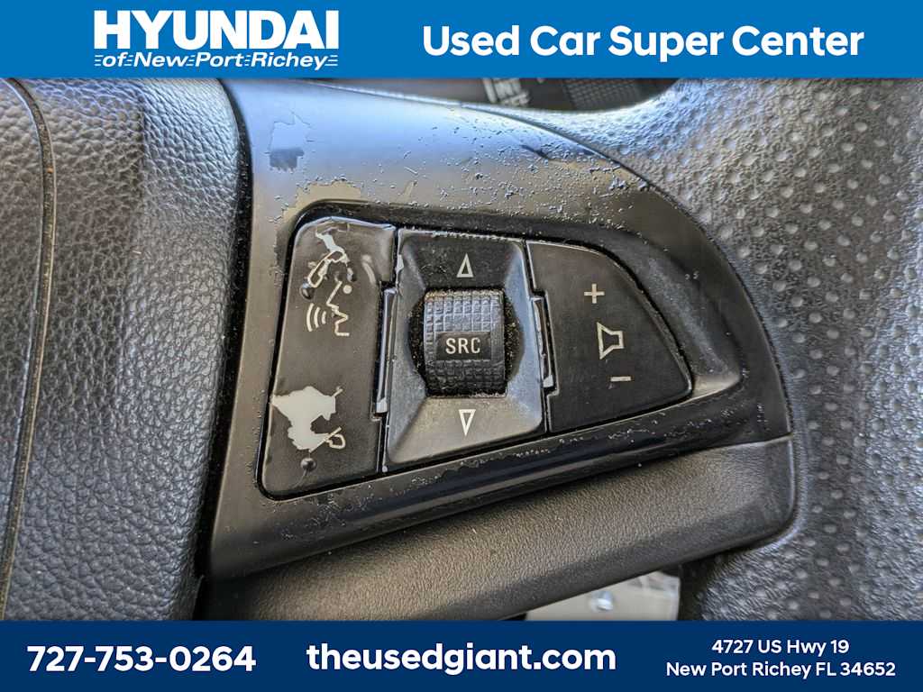 Thumbnail: 2014 Chevrolet Cruze - 23