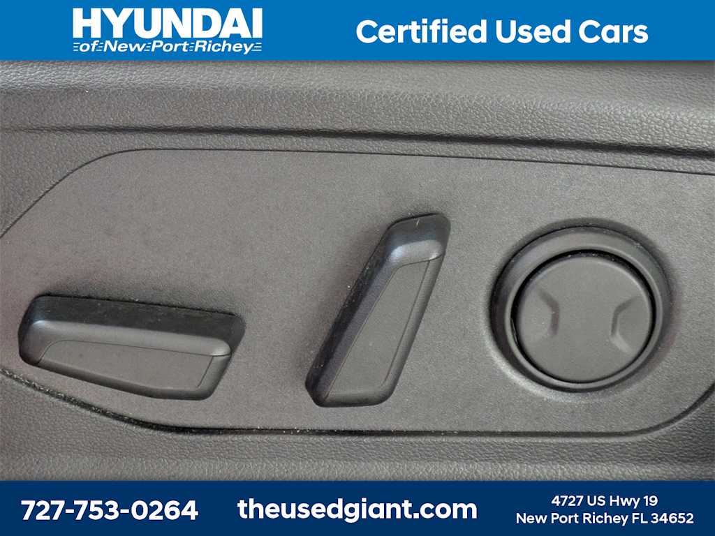 Thumbnail: 2023 Hyundai Tucson - 25