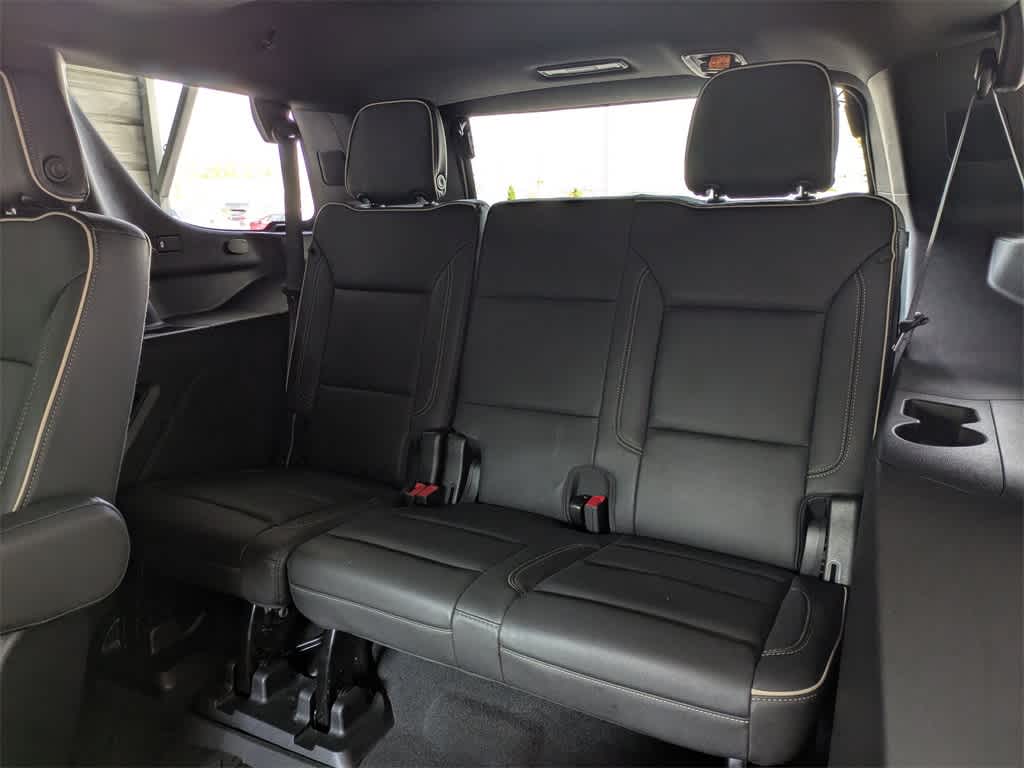 Thumbnail: 2023 Chevrolet Tahoe - 17