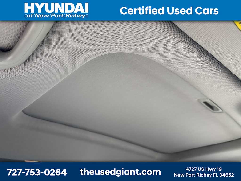 Thumbnail: 2008 Hyundai Santa Fe - 8