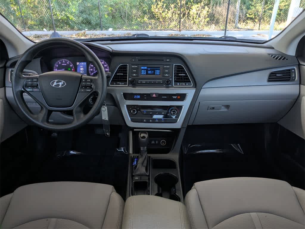 Thumbnail: 2015 Hyundai Sonata - 14