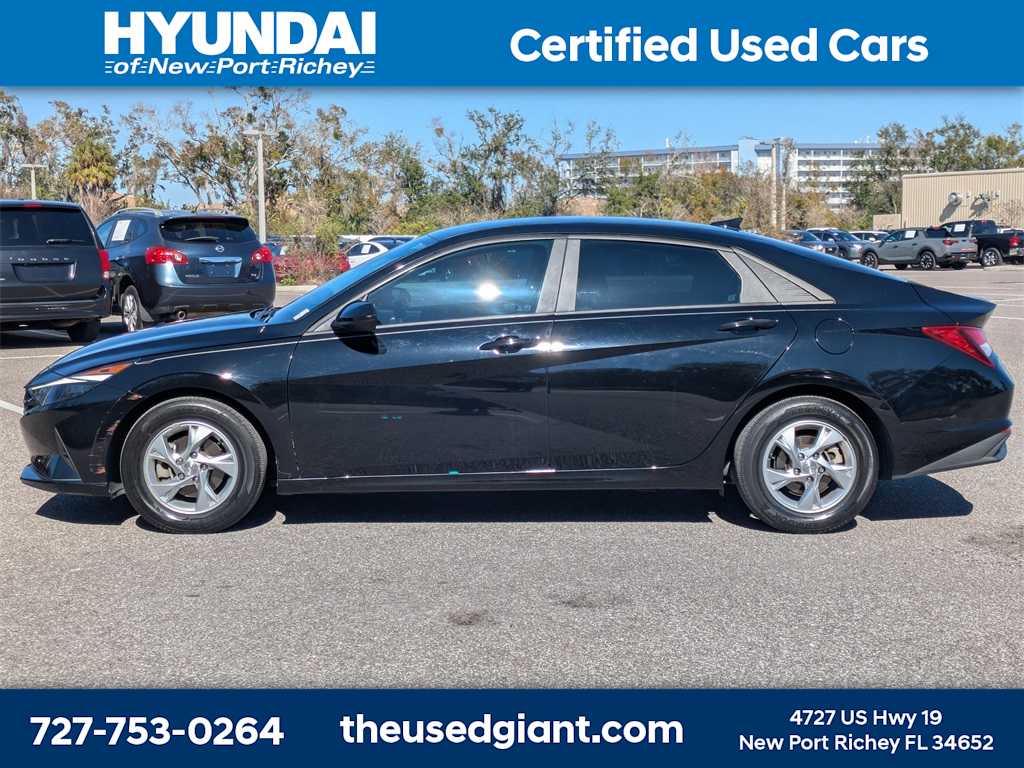 Thumbnail: 2021 Hyundai Elantra - 2