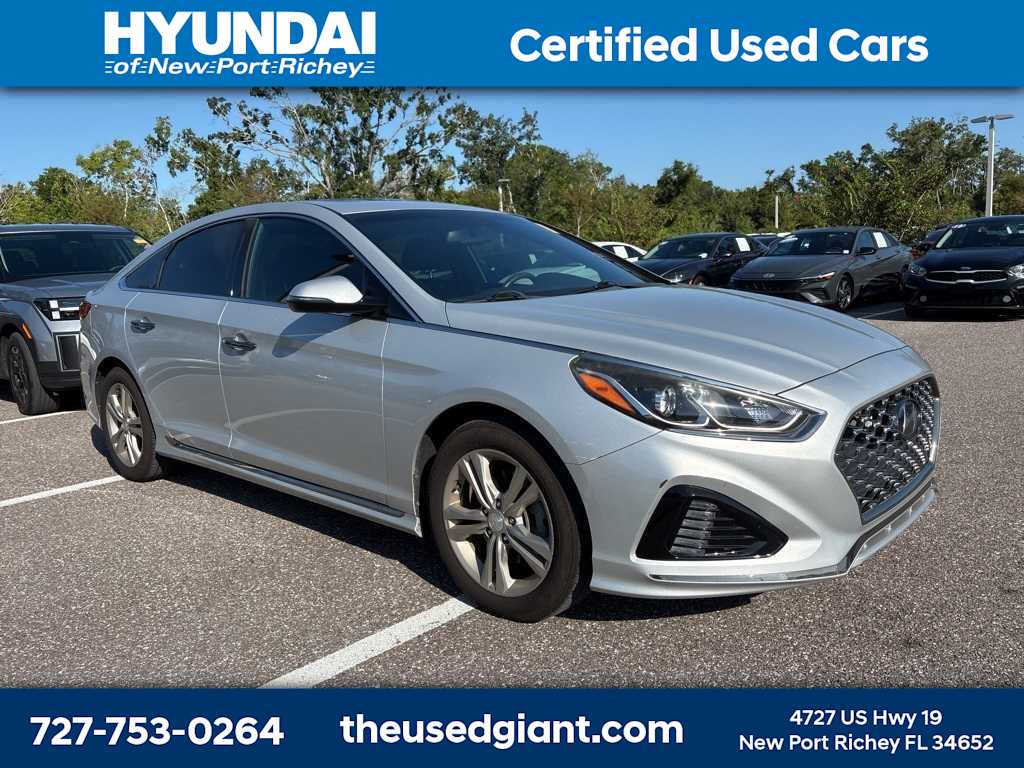 Thumbnail: 2019 Hyundai Sonata - 4