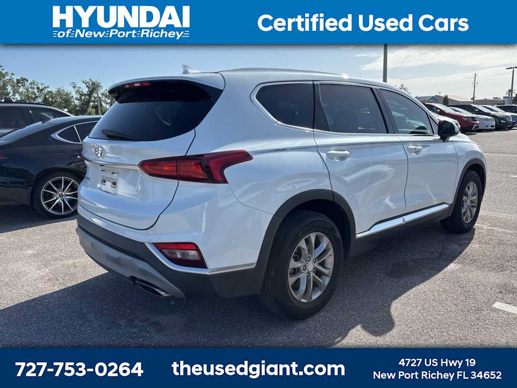 Thumbnail: 2020 Hyundai Santa Fe - 3