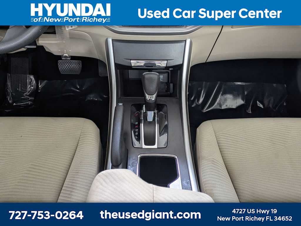 Thumbnail: 2015 Honda Accord - 18