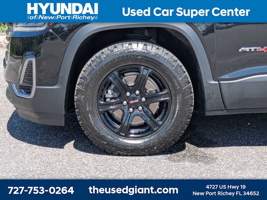 Thumbnail: 2023 GMC Acadia - 10