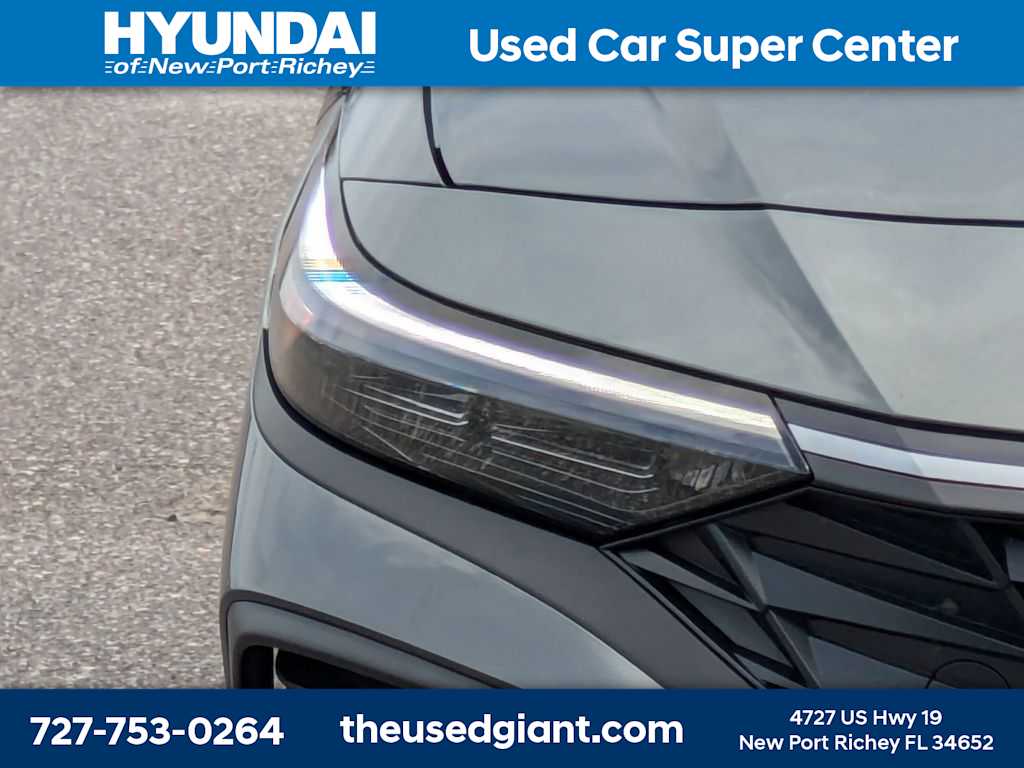 Thumbnail: 2025 Hyundai Elantra - 8
