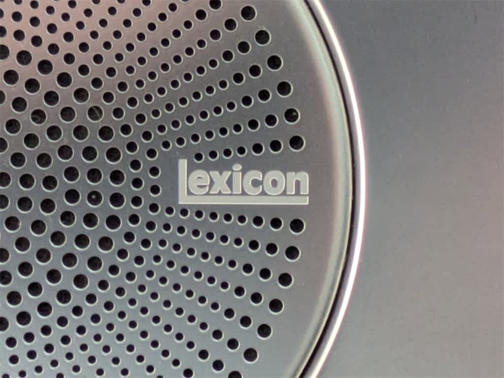 Thumbnail: 2020 Genesis G70 - 33