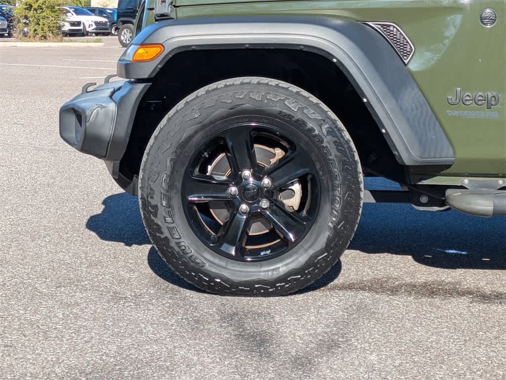 Thumbnail: 2021 Jeep Wrangler - 10
