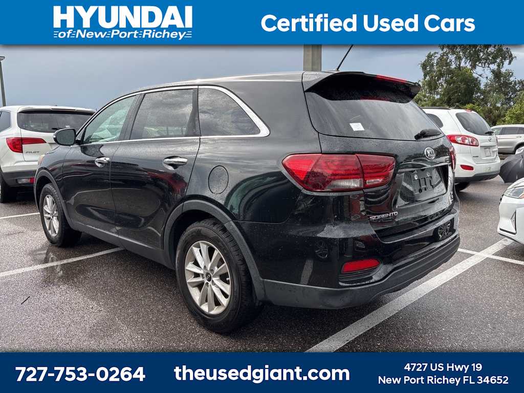 Thumbnail: 2019 Kia Sorento - 2