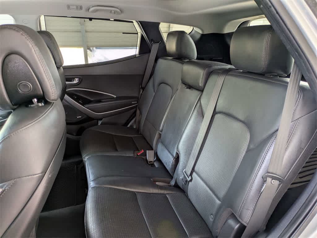 Thumbnail: 2016 Hyundai Santa Fe - 16