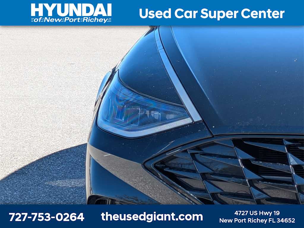 Thumbnail: 2023 Hyundai Sonata - 9