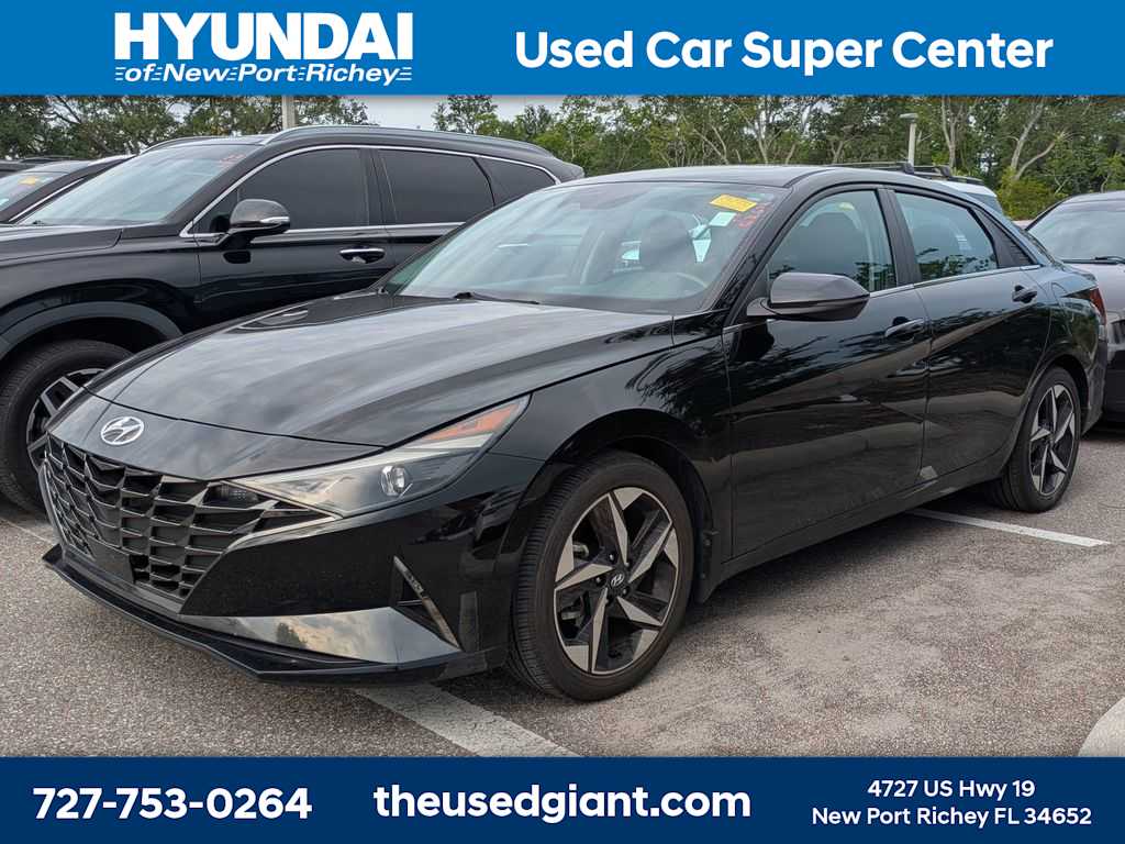 Thumbnail: 2022 Hyundai Elantra - 1
