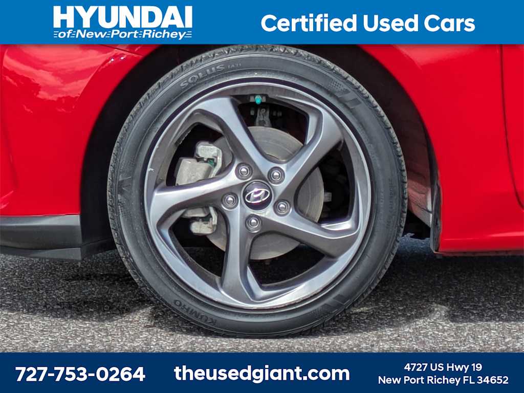 Thumbnail: 2019 Hyundai Veloster - 10