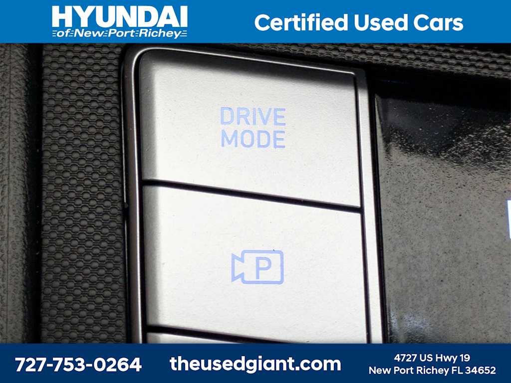 Thumbnail: 2023 Hyundai Elantra - 21