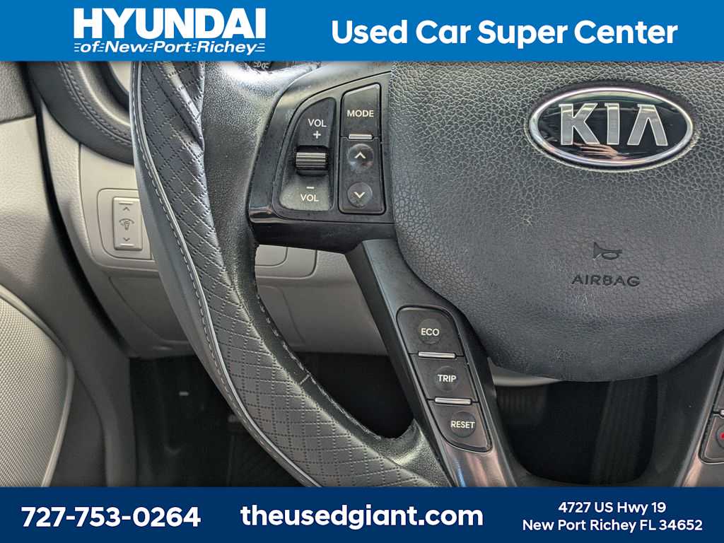 Thumbnail: 2013 Kia Optima - 27