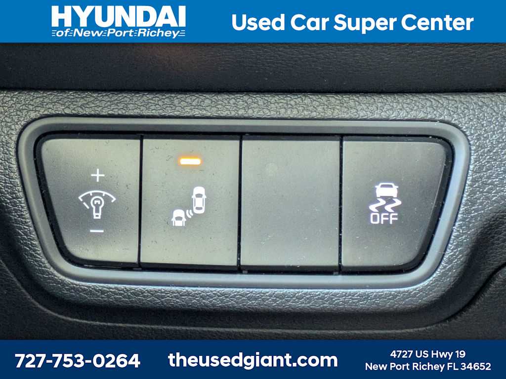 Thumbnail: 2024 Kia Forte - 23