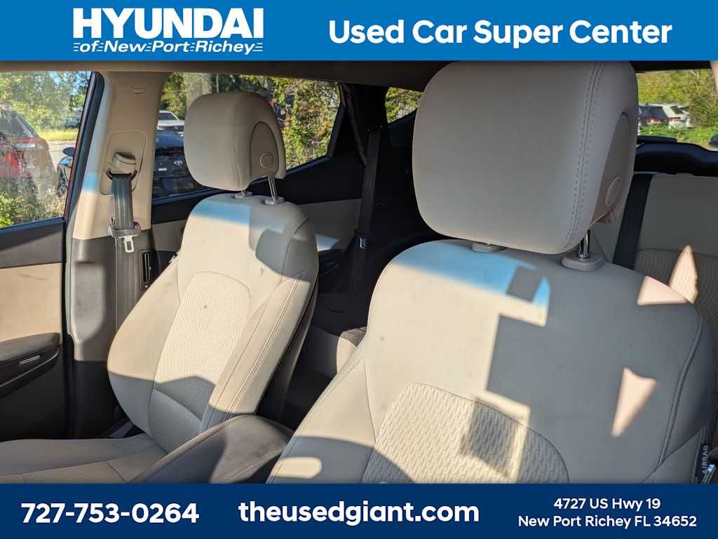 Thumbnail: 2013 Hyundai Santa Fe - 3