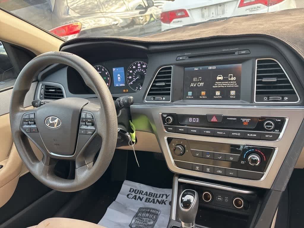 Thumbnail: 2017 Hyundai Sonata - 6